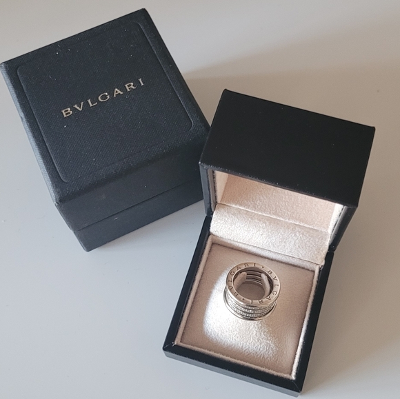 18k BULGARI Zero Ring with Diamonds - Picture 8 of 9